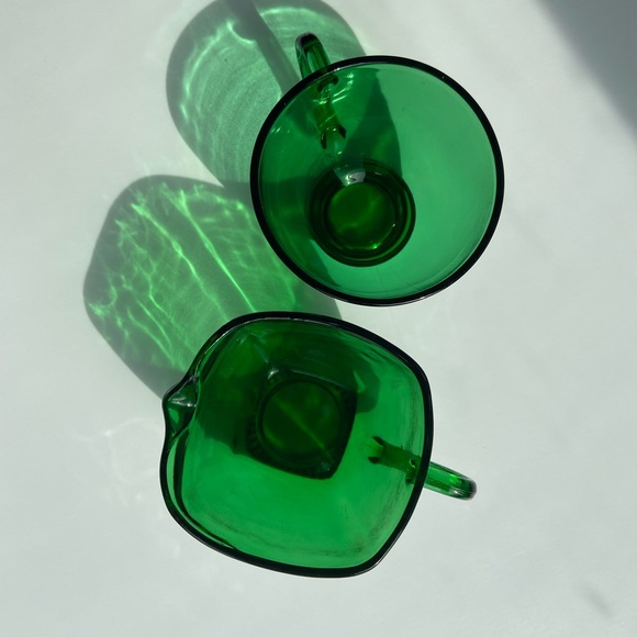 Green Sugar and Creamer - Picture 2 of 4